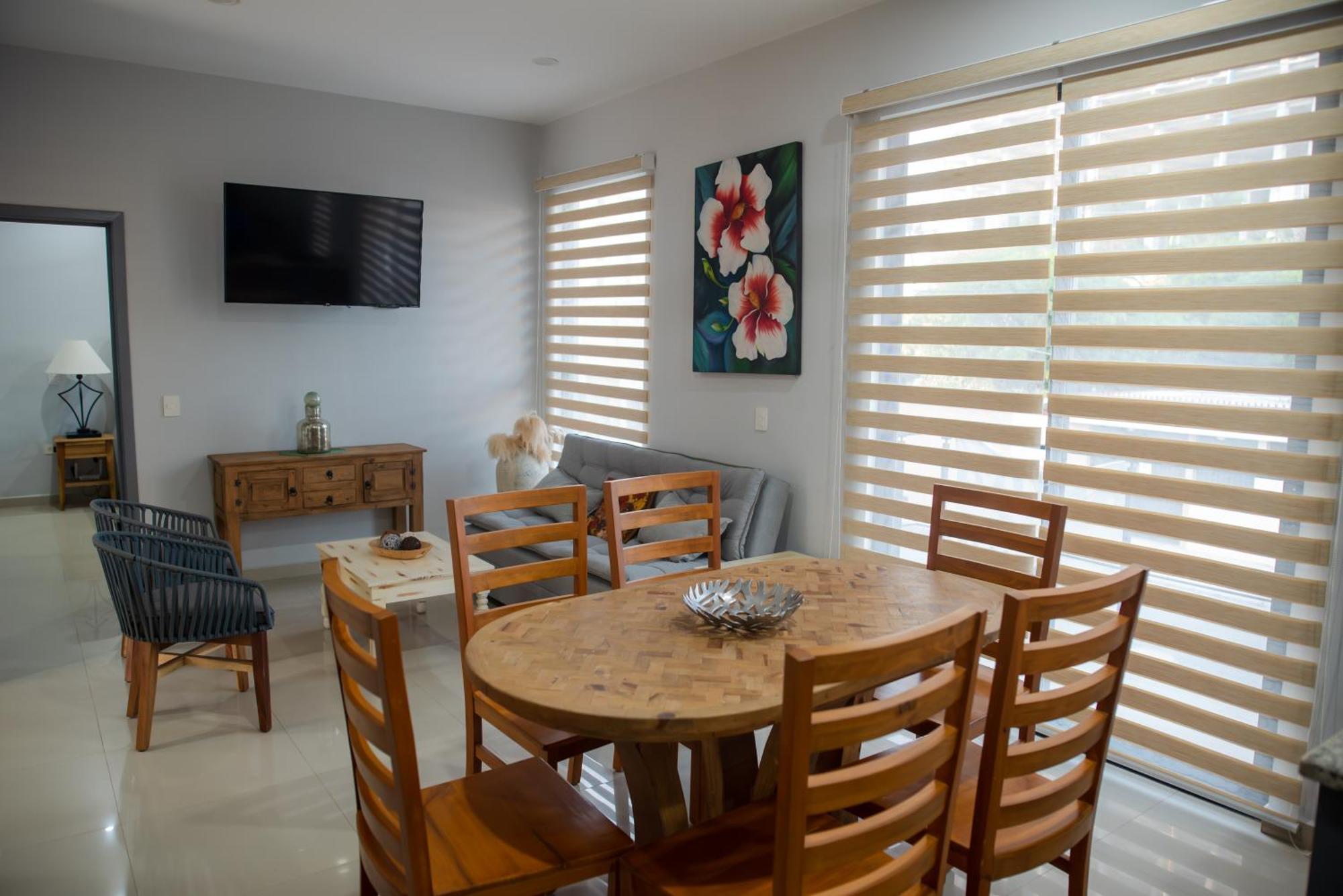 2Br/2Ba Condo 1 Block To Ocean! - Unit 3 Mazatlán Buitenkant foto