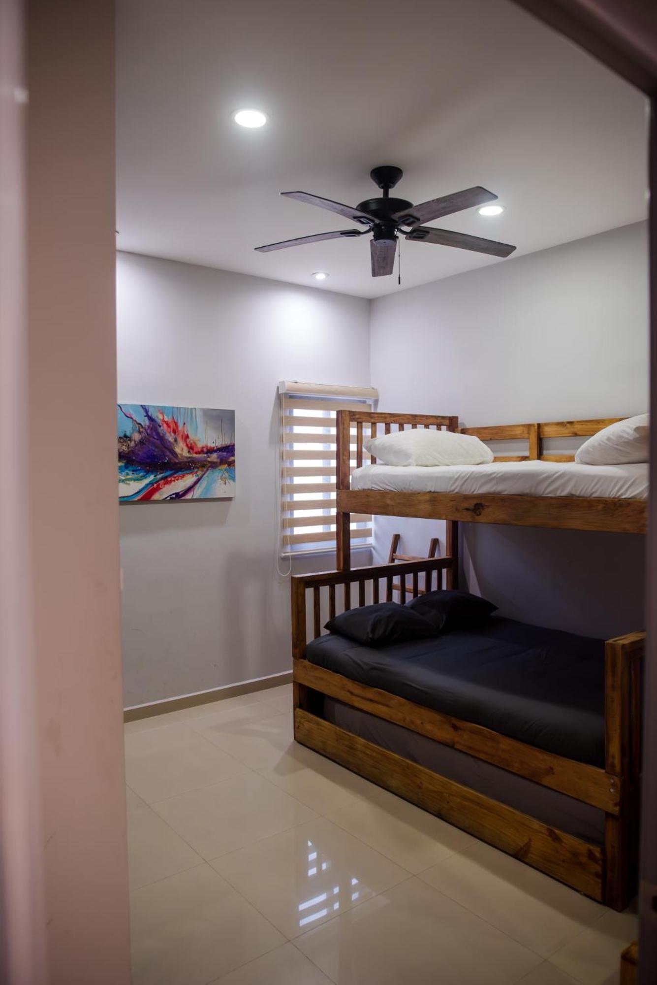 2Br/2Ba Condo 1 Block To Ocean! - Unit 3 Mazatlán Buitenkant foto