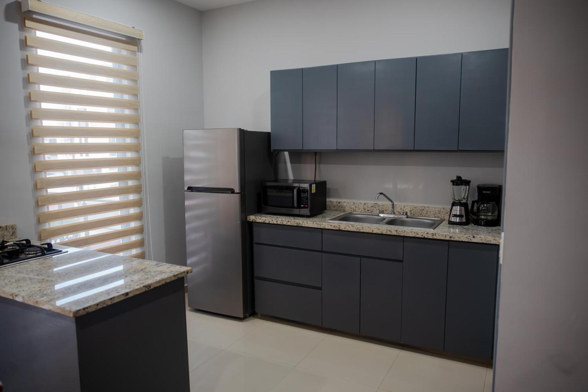 2Br/2Ba Condo 1 Block To Ocean! - Unit 3 Mazatlán Buitenkant foto